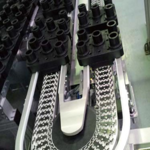 Conveyor with aluminum structure (for tooling pallet)